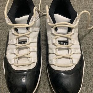 Air Jordan 11 Retro Low Golf Concord